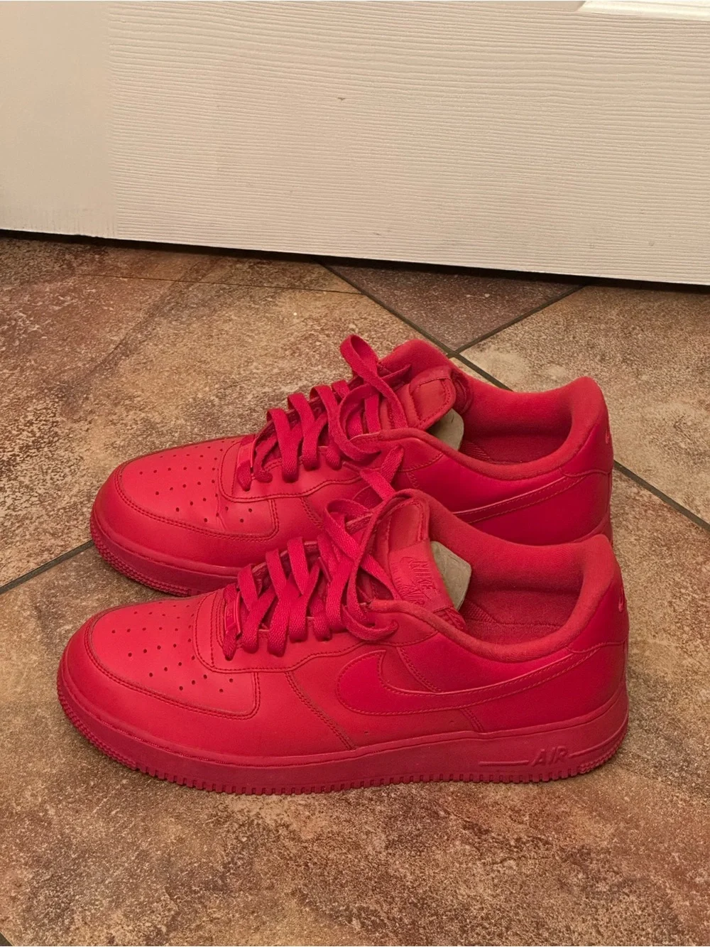 Nike Air Force 1 “University Red”